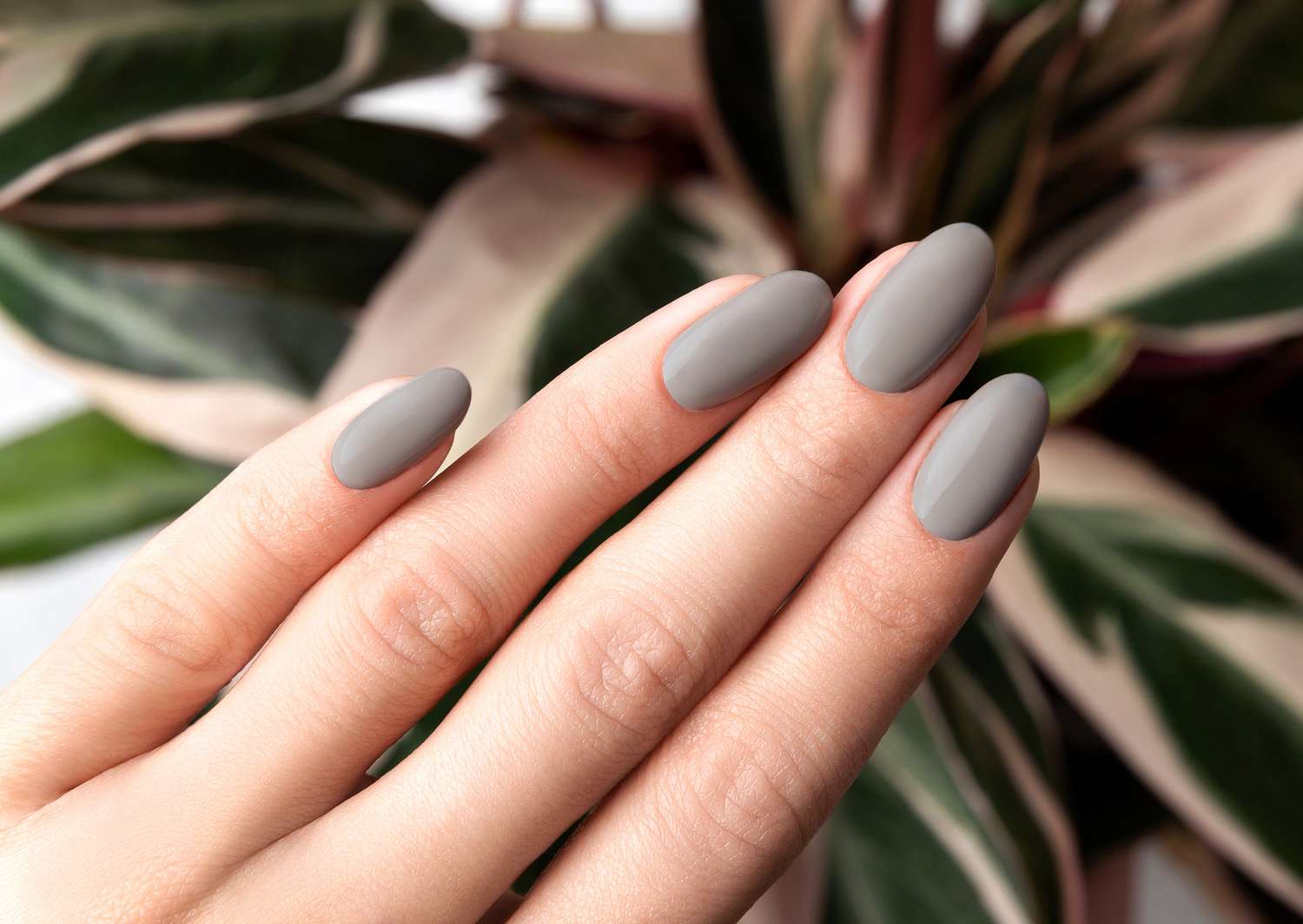 Chic Beauty Shop -Chic Beauty Shop stone nails GettyImages 1286703361 3ae7125c919e4c14a713ce423a9c12e3